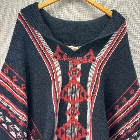 Vtg 70’s Sturbridge by Roosevelt Southwestern Knit Shawl Poncho Tribal One Size - Picture 2 of 10